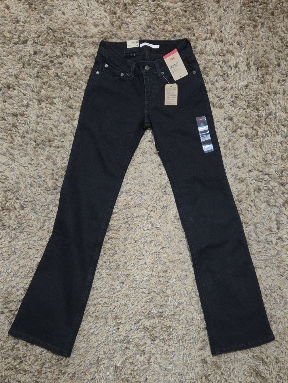 NWT Levis 24x32 Superlow Boot Cut Black Jeans